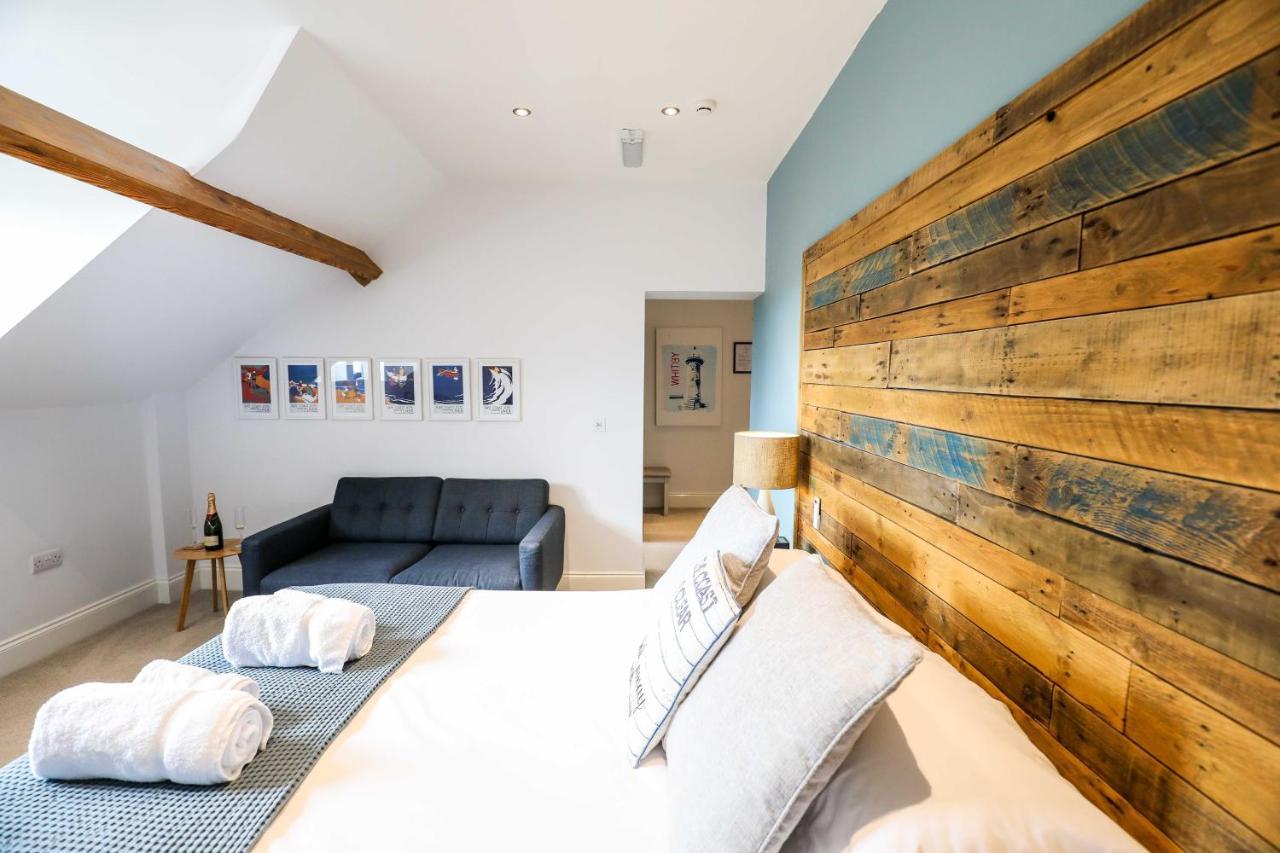 Bed and Breakfast The Belfry Whitby Esterno foto