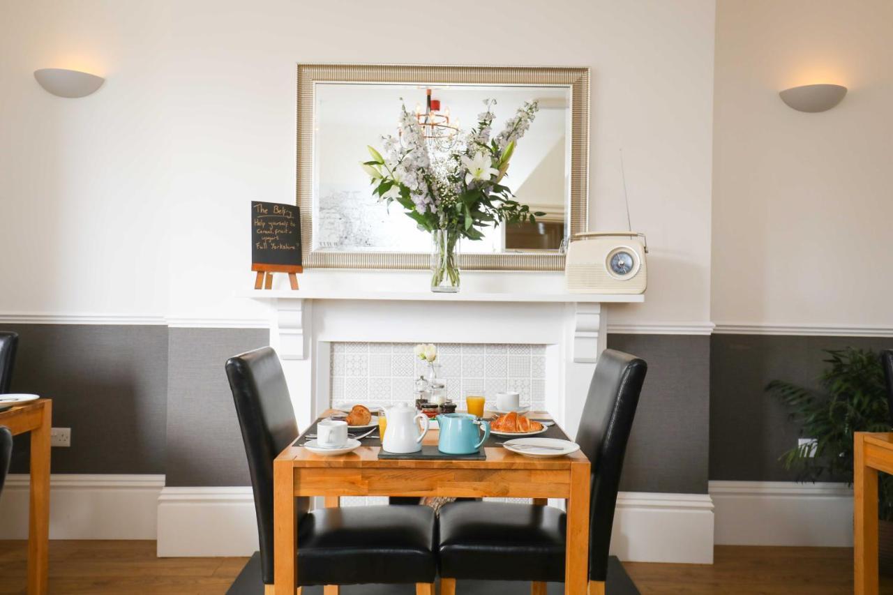 Bed and Breakfast The Belfry Whitby Esterno foto
