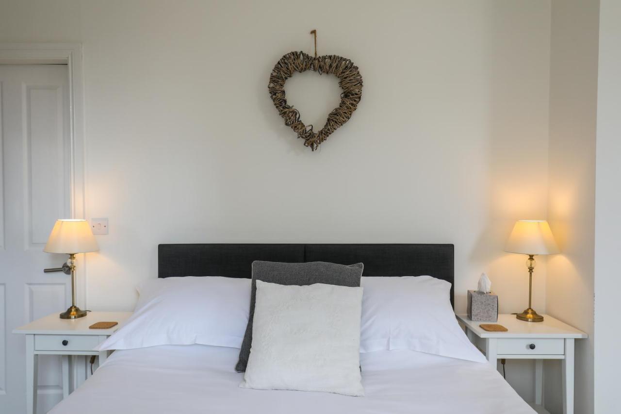 Bed and Breakfast The Belfry Whitby Esterno foto